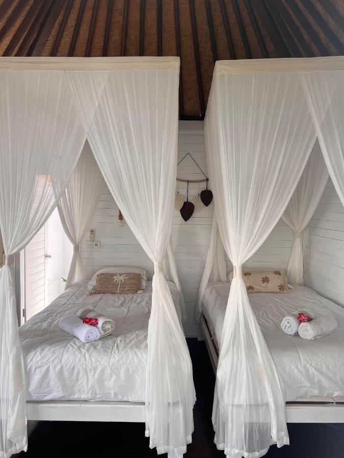 Mista Ceningan'S Beach Bungalows Previously The Kubu 221 นูซาเลมโบงัน ภายนอก รูปภาพ