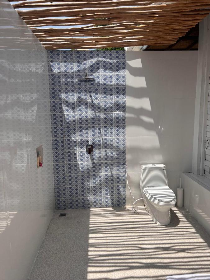 Mista Ceningan'S Beach Bungalows Previously The Kubu 221 นูซาเลมโบงัน ภายนอก รูปภาพ
